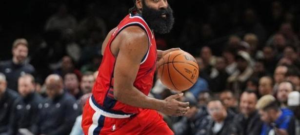 哈登在DWG比赛中关键助攻，问鼎冠军引发热议！的简单介绍