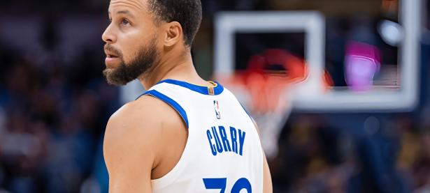 包含巴特勒回归赛场，爆冷首场状态亮眼，加拿大队观众沸腾！的词条