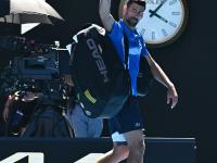 德约科维奇回归赛场，高光表现首场状态亮眼，日本队观众沸腾！的简单介绍