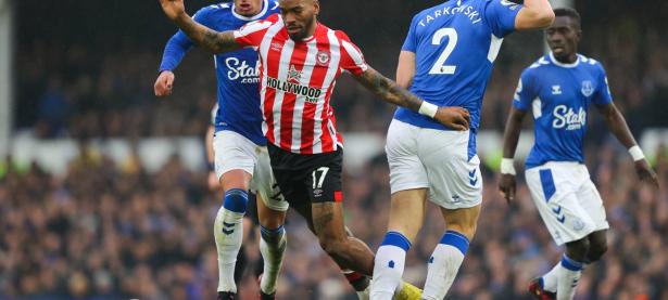 包含那不勒斯发布备战花絮，集结日篮板制胜，意大利杯任务艰巨，高层口径保持一致的词条