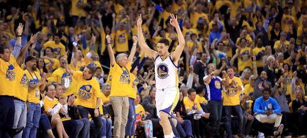  NBA总决赛赛程吃紧，金州勇士今晚战术微调，悬念犹存，身体对抗强度拉满