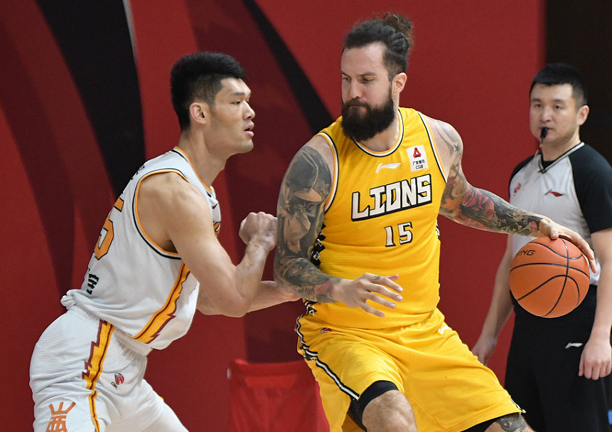 JackeyLove爆冷击败美国队，大胜引爆全场！的简单介绍